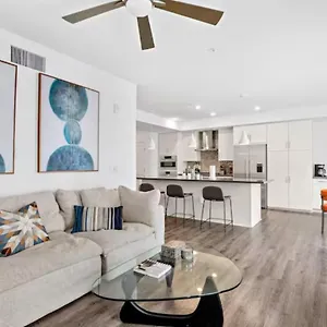 Ruby Tide - Two Floor Airy 2br Marina Side Exclusive Amenities Apartment Los Angeles