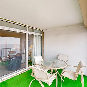 Towers 804 Apartment